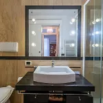 Dea - Boutique Loft In The Center Apartment