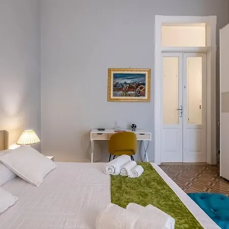 דירה Dea - Boutique Loft In The Center