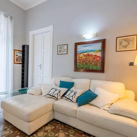 Dea - Boutique Loft In The Center Bari